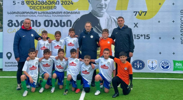 Çaykur Rizespor U9 Takımı Gürcistan'da Şampiyon!