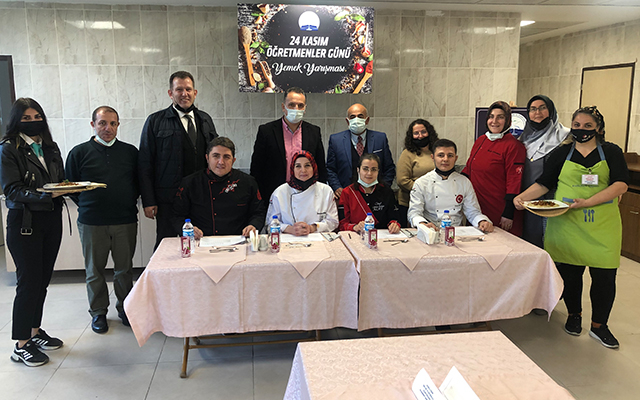 Ardeşen'de Öğretmenler Günü İçin Eğlenceli Etkinlik