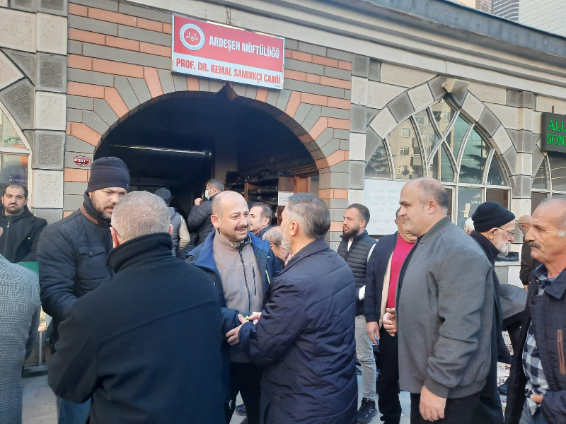 Hakkı Hoca Son Yolculuğuna Uğurlandı