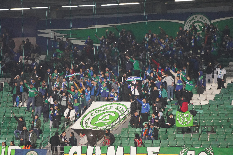 Çaykur Rizespor Denizlispor'u Geçti