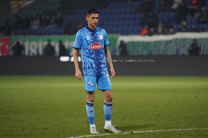 Çaykur Rizespor Denizlispor'u Geçti