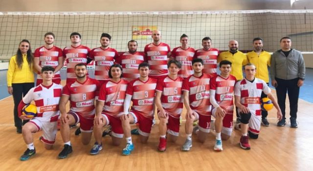 Güneysu Spor Lisesi Voleybol Takımı şampiyon uldu.