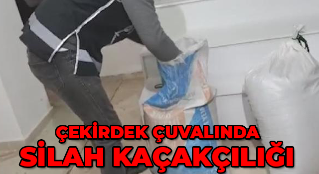 AY ÇEKİRDEĞİ ÇUVALINDAN 9 TABANCA ÇIKTI