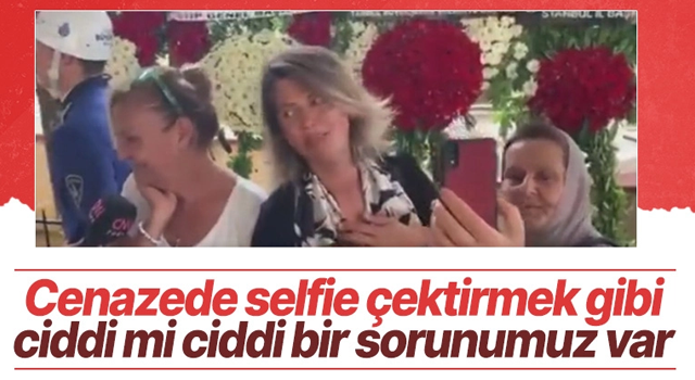 Civan Canova'nın cenazesinde selfie şoku