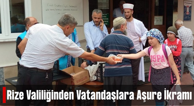 Rize Valiliğinden Vatandaşlara Aşure İkramı