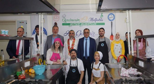 Rize'de "Öğretmenim Mutfakta" Yemek Yarışması Düzenlendi