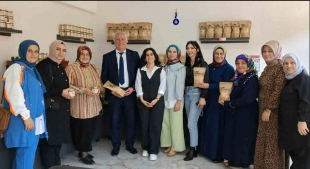 Üniversite Mezunu Genç Kız Kendi Fındık Atölyesini Kurdu, Kendi Markasını Oluşturdu
