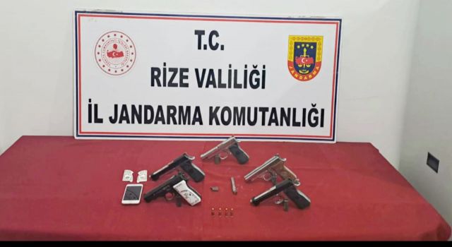 Rize’de 5 Ruhsatsız Tabanca Ele Geçirildi