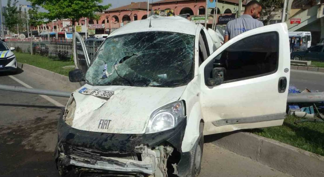 Malatya’da 5 Araçlı Zincirleme Kaza: 3 Kilometrelik Kuyruk Oluştu