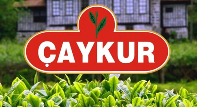 ÇAYKUR'dan Yaş Çay Üreticilerine Önemli Uyarı: Fırsatçılara Geçit Vermeyin!