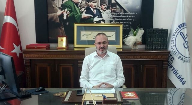 Ardeşen İlçe Müftüsü İbrahim Görmüş, görevine başladı