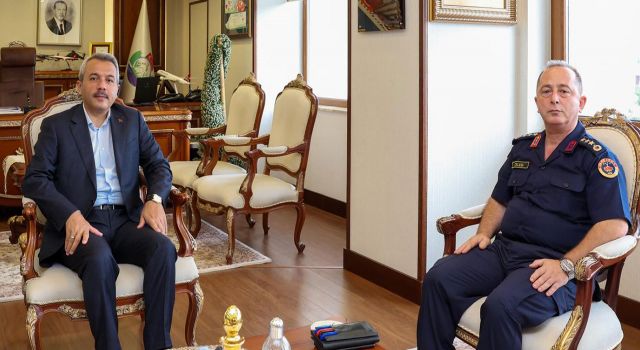 Rize İl Jandarma Komutanı Kıdemli Albay Adnan Çelebi Görevine Başladı