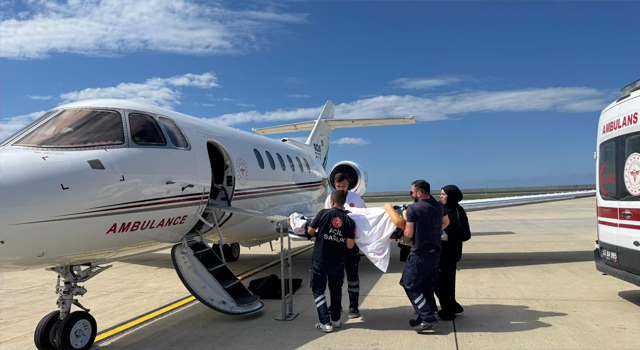 Rize’den GATA’ya Uçak Ambulansla Hasta Sevki