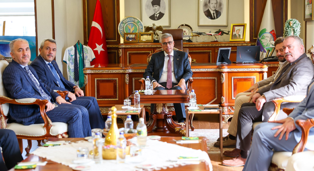 Sağlık Bakanı Memişoğlu Rize’de