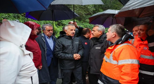 Bakanlar Uraloğlu ve Bak, Çamlıhemşin–Ardeşen Yolunda İncelemelerde Bulundu