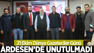 Ardeşen Belediye Başkanı Avni Kahya Gazeteciler Günü vesilesiyle gazetecilerle bir araya geldi.