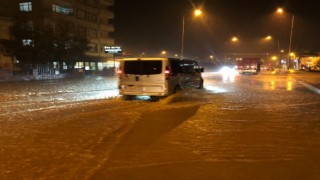 Rize'de Şiddetli Yağış Su Baskınlarına Neden Oldu