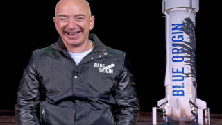 Jeff Bezos insanlığın geleceği için konuştu: Uzayda doğup silindirlerde yaşacağız
