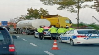 Rize'de yakıt yüklü tanker faciadan döndü.