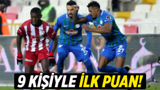 Çaykur Rizespor İlk Deplasman Puanını 9 Kişi ile Sivas'ta Aldı