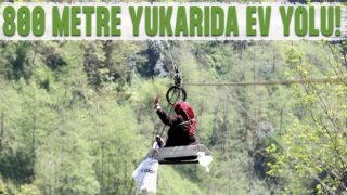 Rize'de Ev ve Arazilerine İlkel Teleferikle Ulaşıyorlar