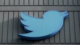 Twitter genel merkezindeki mobilyaları satışa çıkarıyor