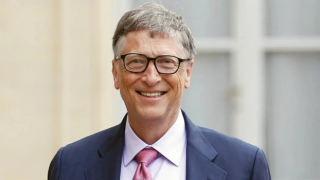 Bill Gates hangi telefonu kullandığını açıkladı