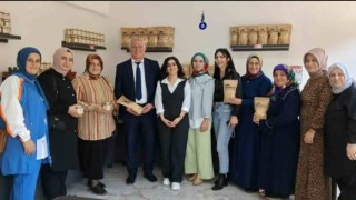 Üniversite Mezunu Genç Kız Kendi Fındık Atölyesini Kurdu, Kendi Markasını Oluşturdu