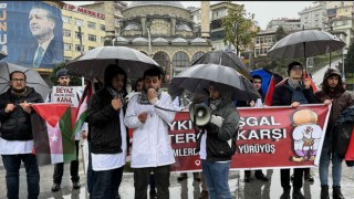 Rize'de sağlık çalışanlarından Filistin için "sessiz yürüyüş"