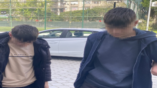 Husumetlilerin evine tüfekle ateş açtılar
