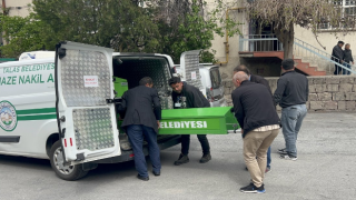 Miras tartışmasında babasını bıçaklayıp öldürdü
