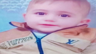 Otomobilin altında kalan 1,5 yaşındaki bebek öldü