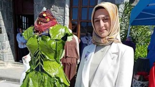 Rize’de Kara Lahana Yapraklarından Moda Harikası