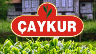 ÇAYKUR'dan Yaş Çay Üreticilerine Önemli Uyarı: Fırsatçılara Geçit Vermeyin!