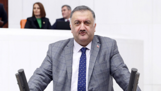 Karal, üniversitelerdeki "alan dışı dekan” atamalarını Meclis gündemine taşıdı