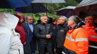 Bakanlar Uraloğlu ve Bak, Çamlıhemşin–Ardeşen Yolunda İncelemelerde Bulundu